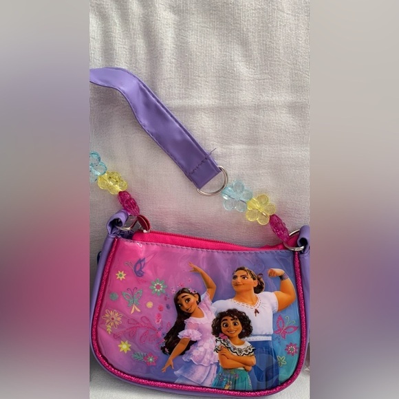 NWT Clair’s Disney Encanto Accessories Bundle - Picture 3 of 10